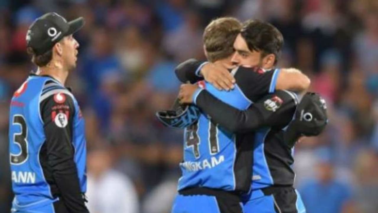 ಪಂದ್ಯ ಗೆಲ್ಲುವವರೆಗೂ ಸೂಪರ್ ಓವರ್! ಪಂದ್ಯ ಗೆಲ್ಲುವವರೆಗೂ ಸೂಪರ್ ಓವರ್!