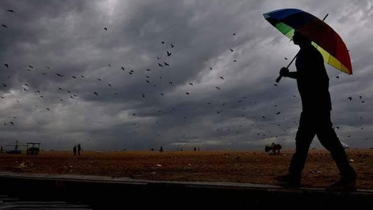 இந்த 4 நாட்களுக்கு தமிழகத்தில் தரமான சம்பவம் இருக்காம்.. குட்நியூஸ் சொன்ன கையோடு ஷாக்கிங் நியூஸ் வானிலை மையம்