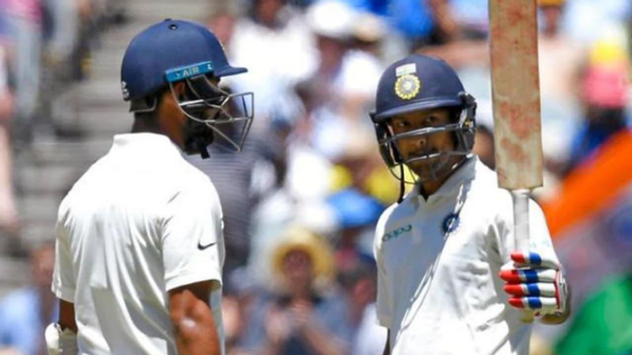 SA vs IND: രോഹിത് വരുമ്പോള് സീനിയര് താരത്തെ പുറത്താക്കി മായങ്കിനെ നിലനിര്ത്തണമെന്ന് മുന് പാക് നായകന് SA vs IND: രോഹിത് വരുമ്പോള് സീനിയര് താരത്തെ പുറത്താക്കി മായങ്കിനെ നിലനിര്ത്തണമെന്ന് മുന് പാക് നായകന്