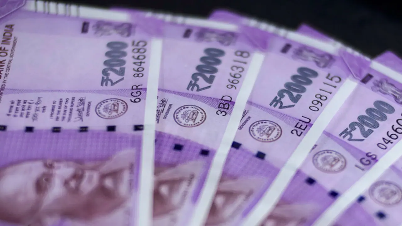 Modi govt's gift to informal workers: Subscription opens for Rs 3,000 monthly pension scheme