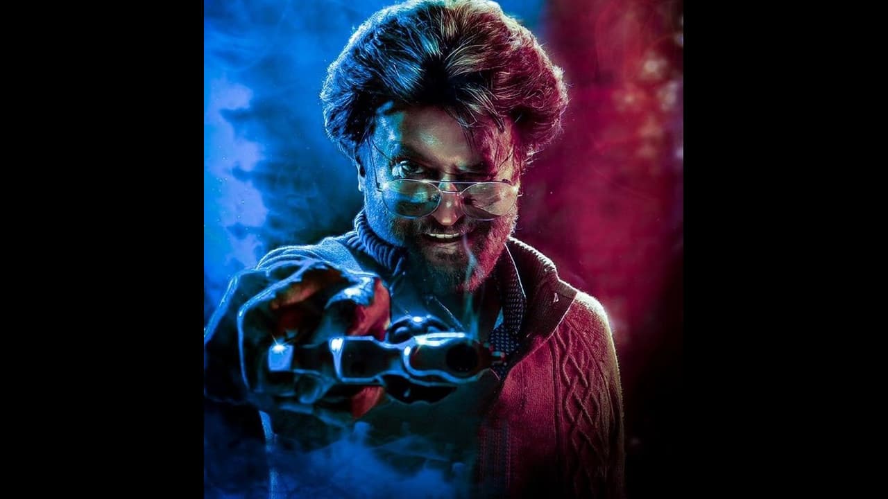 ప్రీమియర్ షో టాక్: పేట ప్రీమియర్ షో టాక్: పేట