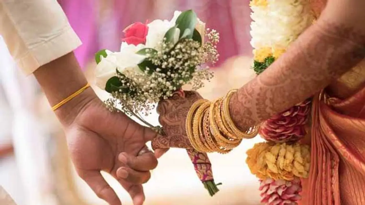 ರೈತರನ್ನು ಮದುವೆಯಾದರೆ ವಧುವಿಗೆ ಸಿಗುತ್ತೆ 1 ಲಕ್ಷ ರು.!