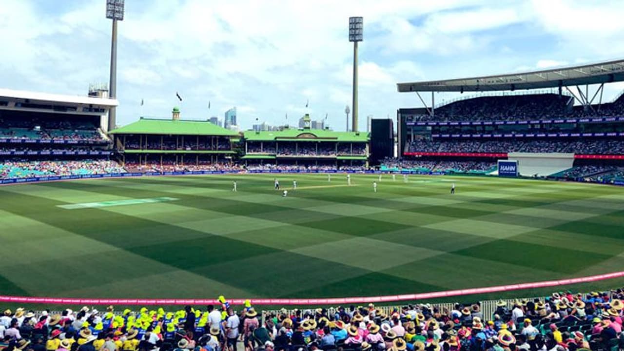 വിക്കറ്റ് പോവാതെ കാത്ത് ഓസീസ്; സിഡ്നിയില് രണ്ടാം ദിനം അവസാനിച്ചു വിക്കറ്റ് പോവാതെ കാത്ത് ഓസീസ്; സിഡ്നിയില് രണ്ടാം ദിനം അവസാനിച്ചു
