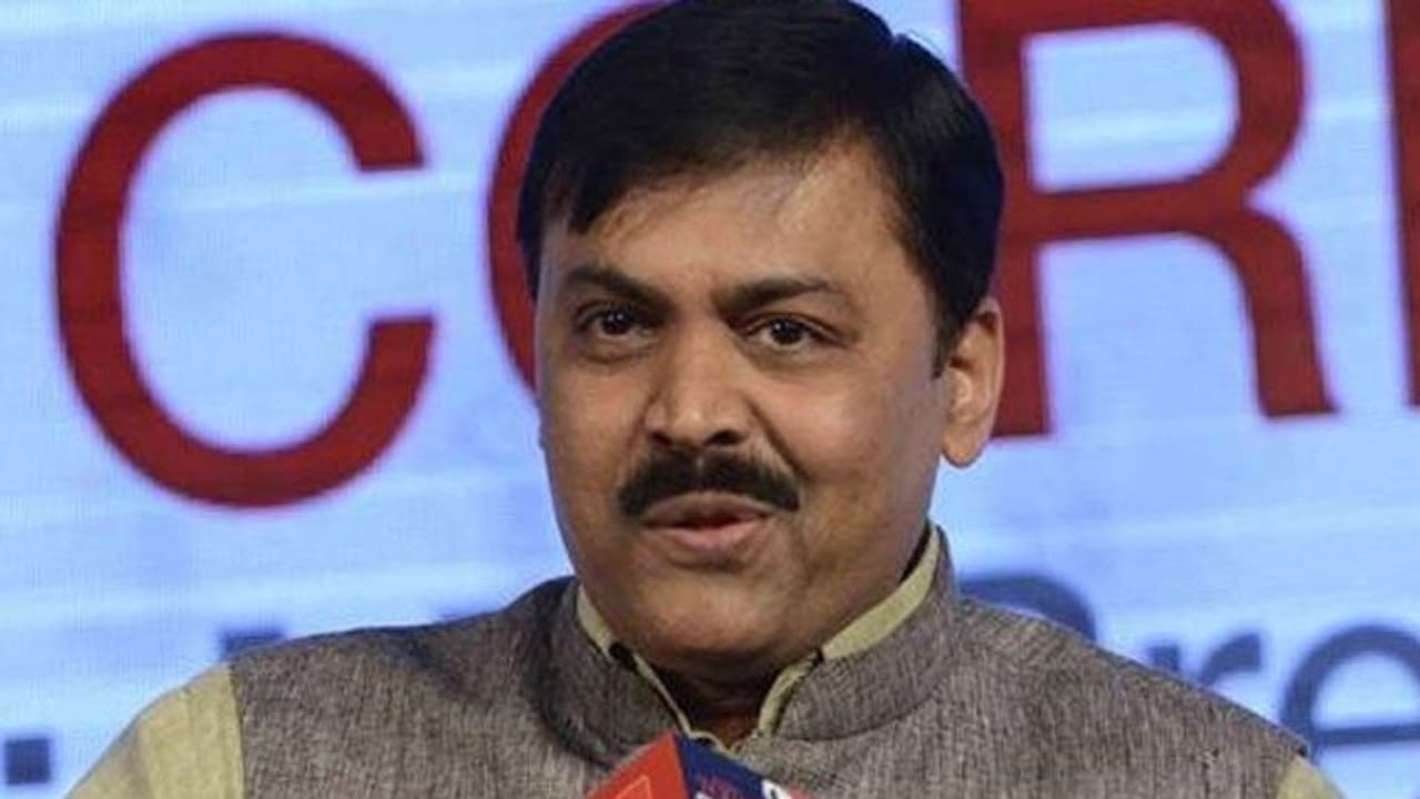 బీజేపీకి కన్నా రాజీనామా : వ్యాఖ్యానించేందుకు నిరాకరించిన జీవీఎల్