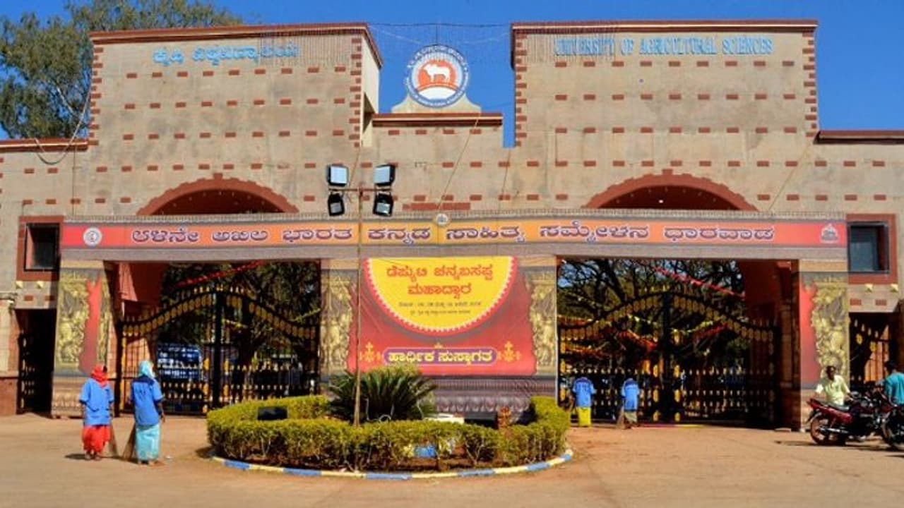 ಸಮ್ಮೇಳನದಲ್ಲಿ ಡಬ್ಬಿಂಗ್ಗೆ ವ್ಯಕ್ತವಾಯ್ತು ವಿರೋಧ ಸಮ್ಮೇಳನದಲ್ಲಿ ಡಬ್ಬಿಂಗ್ಗೆ ವ್ಯಕ್ತವಾಯ್ತು ವಿರೋಧ