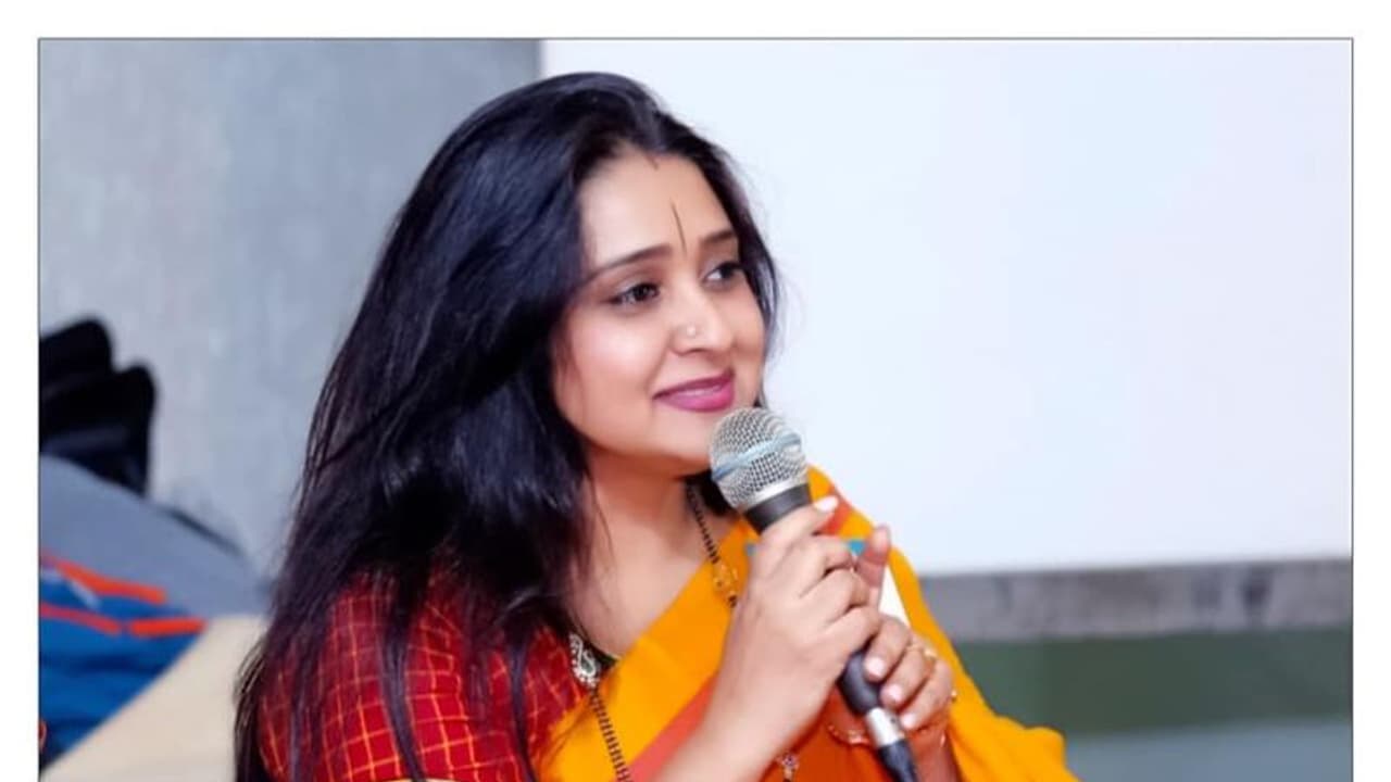 ಕನ್ನಡದ ಕೆಲಸಕ್ಕೆ ಕಾಂಗ್ರೆಸಿಗರ ಅಡ್ಡಗಾಲೇಕೆ?