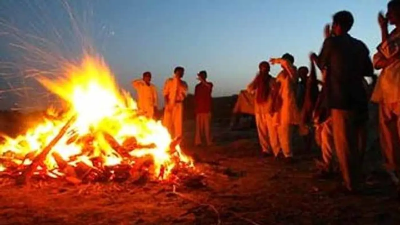 రూపాయికే అంత్యక్రియలు: కరీంనగర్ మేయర్ కొత్త పథకం రూపాయికే అంత్యక్రియలు: కరీంనగర్ మేయర్ కొత్త పథకం