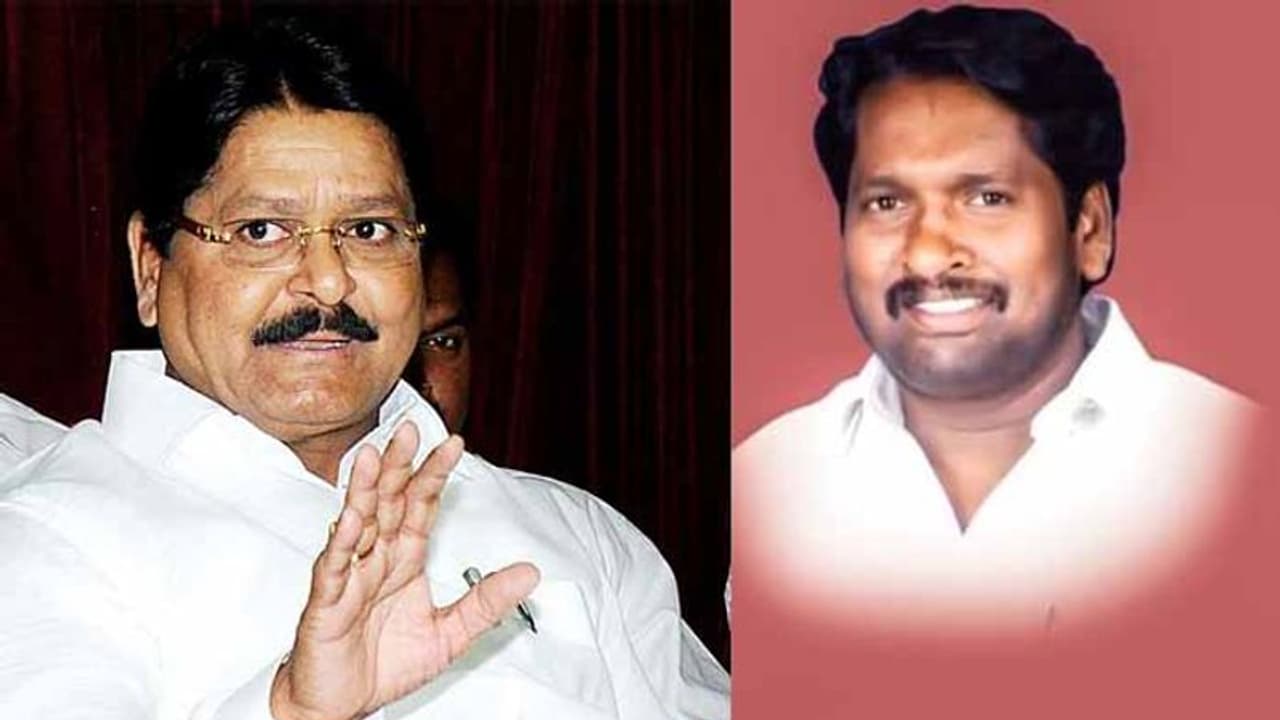 ‘‘బాటిల్ విసిరి.. చొక్కా చింపి’’ సర్వే ఓ వీధి రౌడీలా వ్యవహారించారు: బొల్లు కిషన్ ‘‘బాటిల్ విసిరి.. చొక్కా చింపి’’ సర్వే ఓ వీధి రౌడీలా వ్యవహారించారు: బొల్లు కిషన్