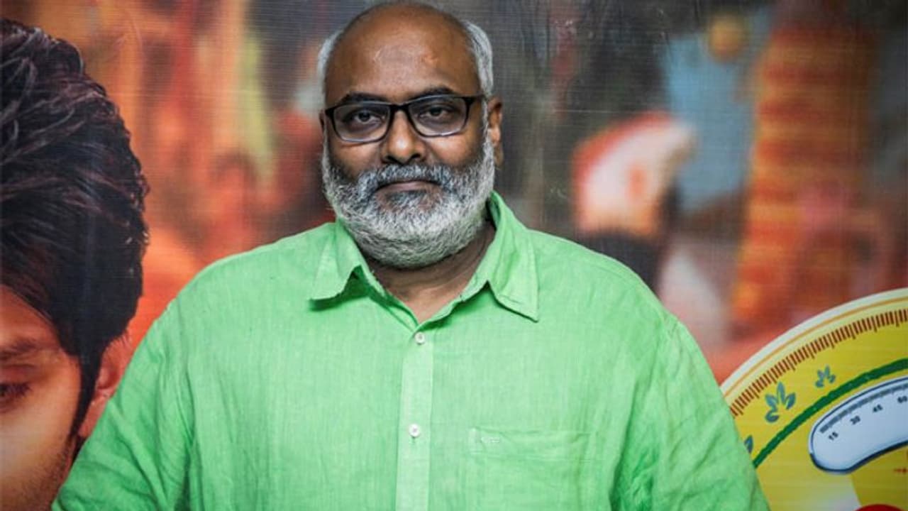 హాట్ టాపిక్: కీరవాణి రిజెక్ట్ చేసిన బయోపిక్ ఈ రెంటిలో ఏది?! హాట్ టాపిక్: కీరవాణి రిజెక్ట్ చేసిన బయోపిక్ ఈ రెంటిలో ఏది?!