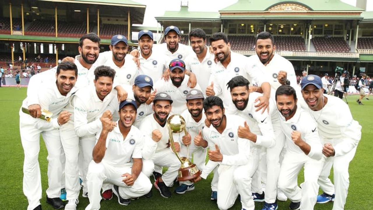 టీమిండియా ఆటగాళ్ల పంట పండింది: బిసిసిఐ భారీ నజరానా టీమిండియా ఆటగాళ్ల పంట పండింది: బిసిసిఐ భారీ నజరానా