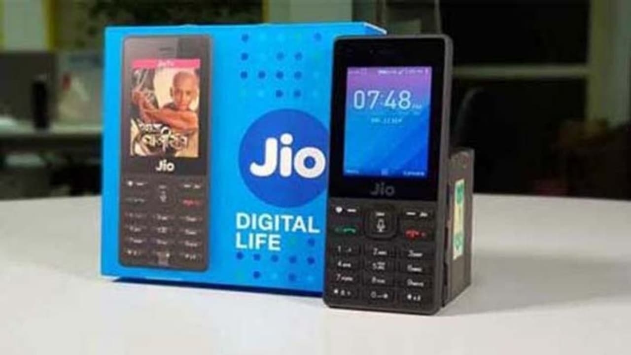 Fact Check: ಜಿಯೋನಿಂದ 399 ರು.ಗಳ ಉಚಿತ ರೀಚಾರ್ಜ್? Fact Check: ಜಿಯೋನಿಂದ 399 ರು.ಗಳ ಉಚಿತ ರೀಚಾರ್ಜ್?