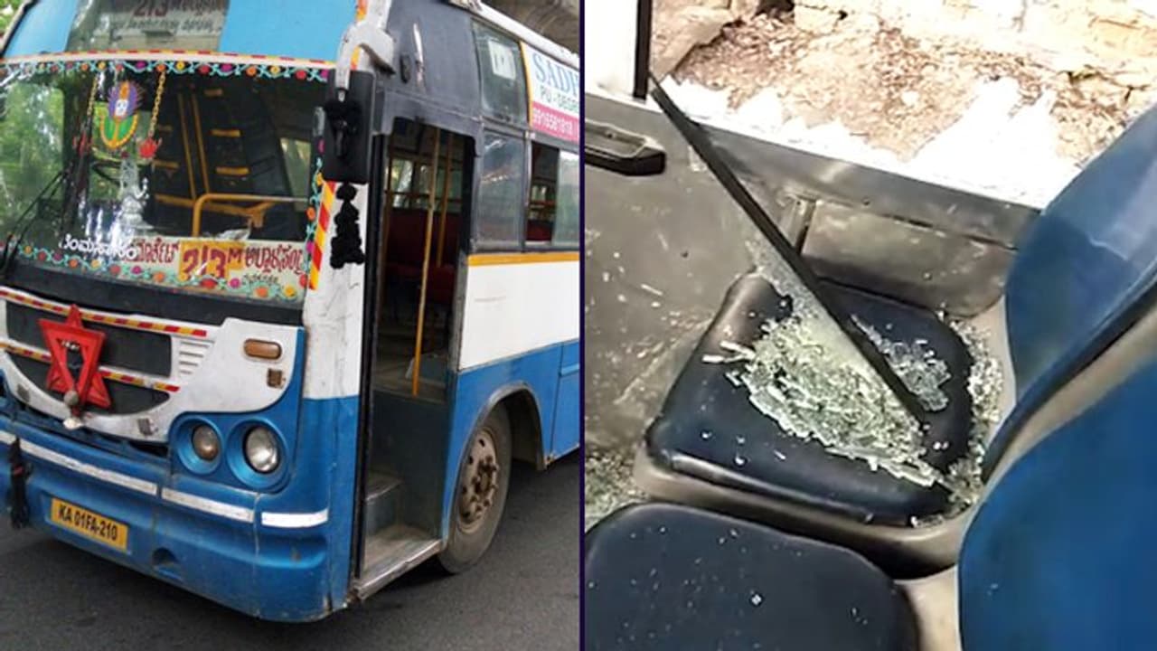 Bharat bandh: Miscreants pelt stones at BMTC buses in Bengaluru Bharat bandh: Miscreants pelt stones at BMTC buses in Bengaluru