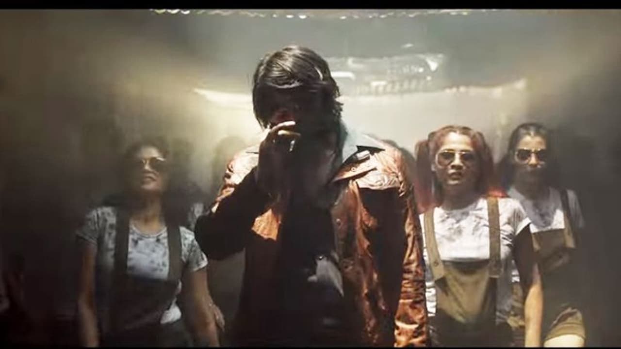 'സലാം റോക്കി ഭായ്'; യഷിന്റെ പിറന്നാള് ദിനത്തില് 'കെജിഎഫ്' വീഡിയോ സോംഗ് 'സലാം റോക്കി ഭായ്'; യഷിന്റെ പിറന്നാള് ദിനത്തില് 'കെജിഎഫ്' വീഡിയോ സോംഗ്