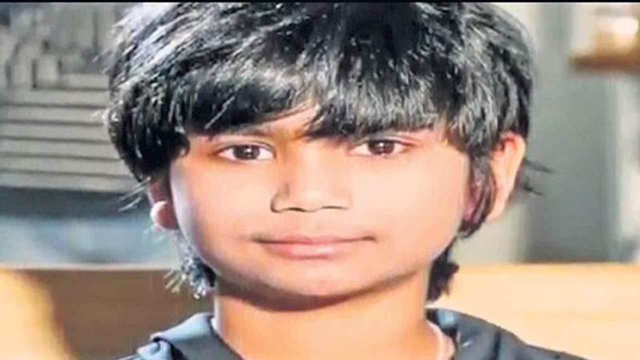 అమెరికాలో సాహస బాలుడిగా నిలిచిన తెలుగు కుర్రాడు అమెరికాలో సాహస బాలుడిగా నిలిచిన తెలుగు కుర్రాడు