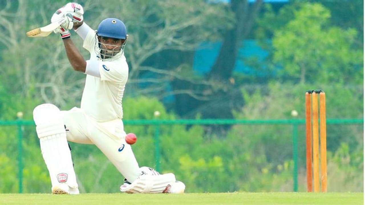 രഞ്ജി ട്രോഫി: ഹരിയാനക്കെതിരെ കേരളത്തിന് ബാറ്റിംഗ് തകര്ച്ച; അൻഷുല് കാംബോജിന് 5 വിക്കറ്റ് രഞ്ജി ട്രോഫി: ഹരിയാനക്കെതിരെ കേരളത്തിന് ബാറ്റിംഗ് തകര്ച്ച; അൻഷുല് കാംബോജിന് 5 വിക്കറ്റ്