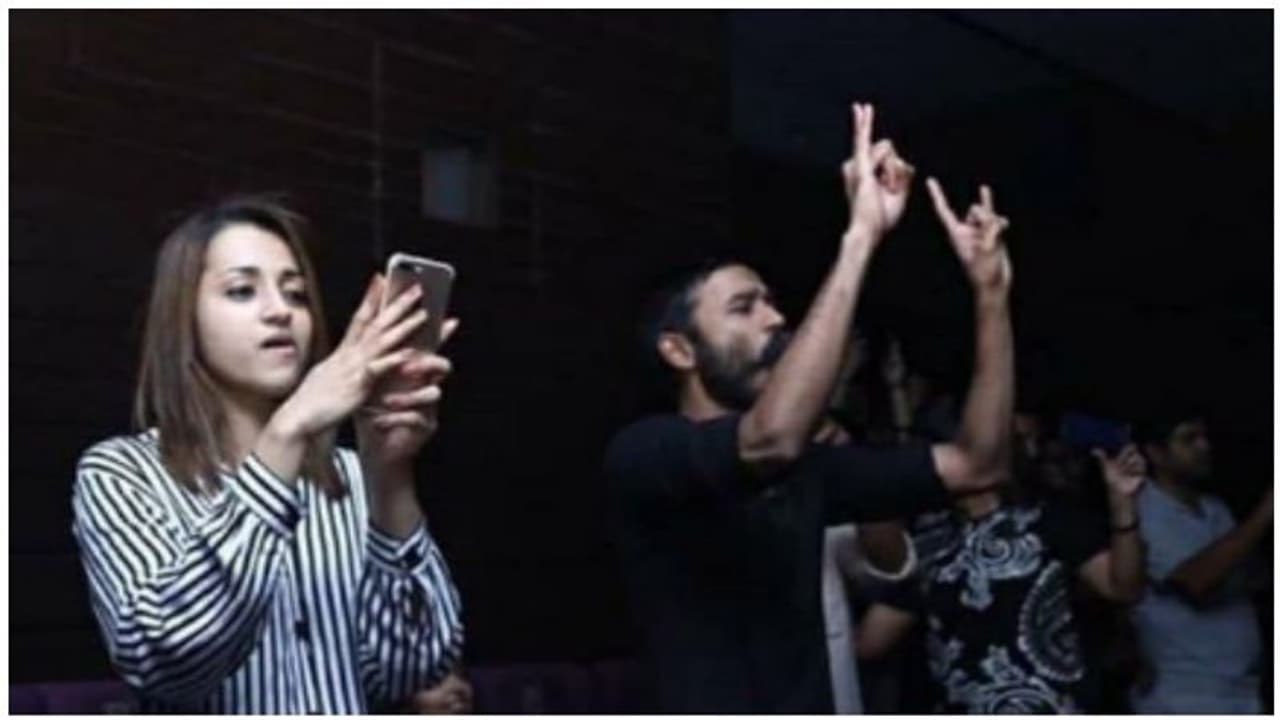 பேட்ட படத்தை திரிஷாவுடன் பார்த்த தனுஷ்! எங்கு தெரியுமா? பேட்ட படத்தை திரிஷாவுடன் பார்த்த தனுஷ்! எங்கு தெரியுமா?