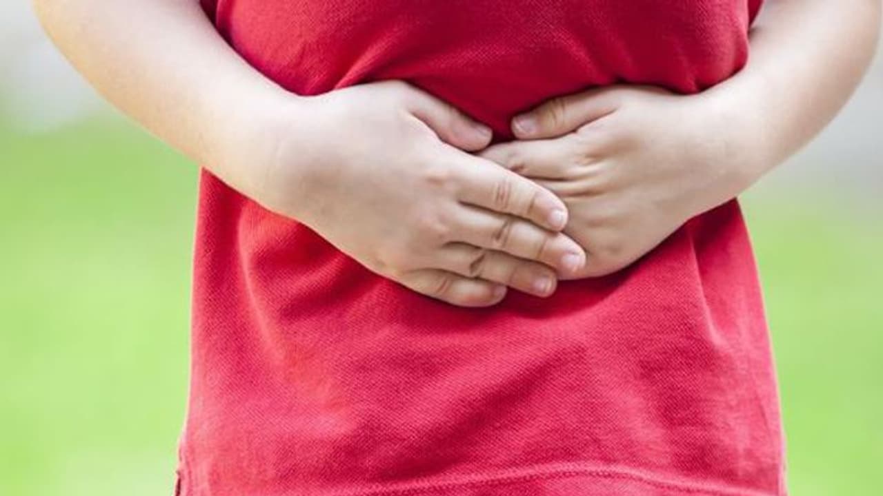 കുട്ടികളിലെ വയറ് വേദന; അമ്മമാർ ശ്രദ്ധിക്കേണ്ട ചിലതുണ്ട് കുട്ടികളിലെ വയറ് വേദന; അമ്മമാർ ശ്രദ്ധിക്കേണ്ട ചിലതുണ്ട്