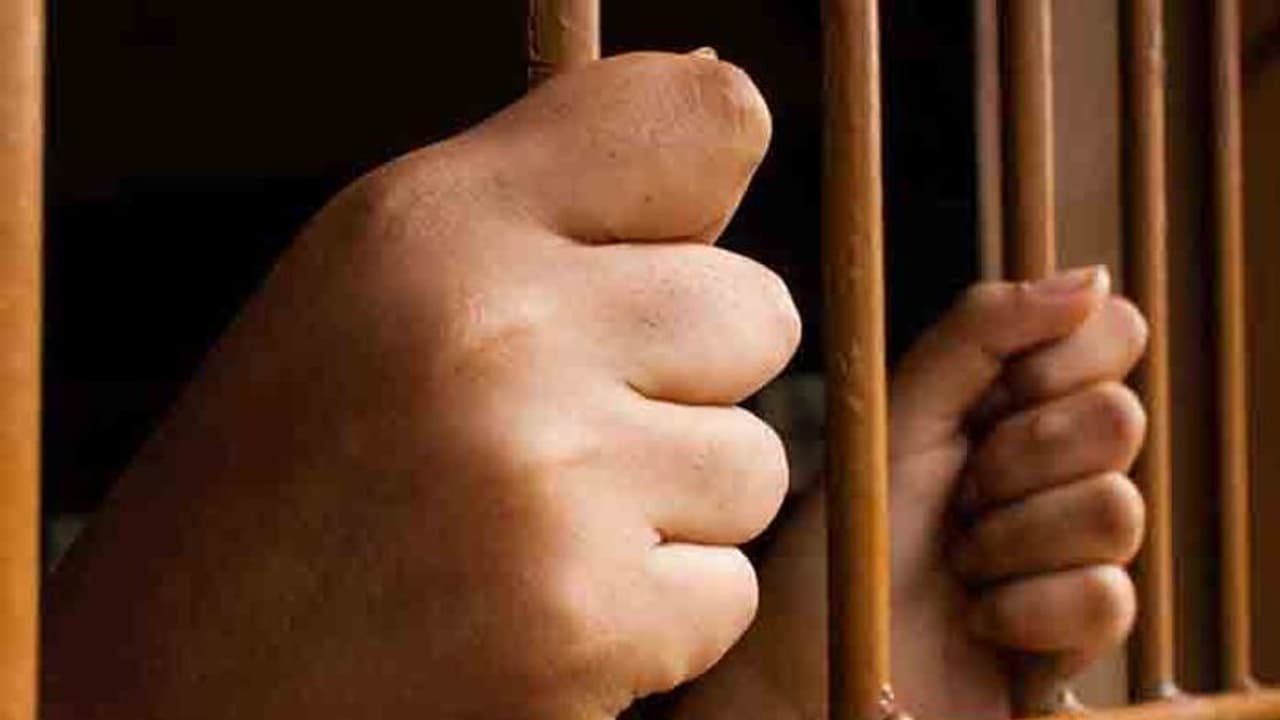 Fate catches up with terror convict before law could Fate catches up with terror convict before law could