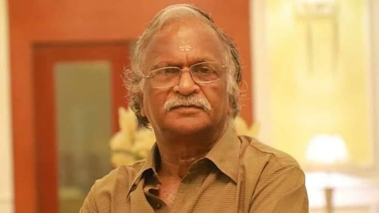 ഹൃദയ സരസ്സിലെ സിനിമാക്കാരൻ; 85ന്റെ നിറവിൽ മലയാളത്തിന്റെ ശ്രീകുമാരൻ തമ്പി ഹൃദയ സരസ്സിലെ സിനിമാക്കാരൻ; 85ന്റെ നിറവിൽ മലയാളത്തിന്റെ ശ്രീകുമാരൻ തമ്പി