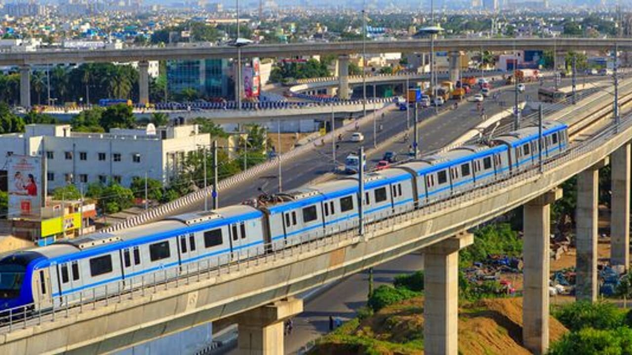 அடி தூள்…. சென்னை மெட்ரோ ரயில் திட்டத்திற்கு ரூ.2,650 கோடியை வாரி வழங்கும் ஆசிய வங்கி…!