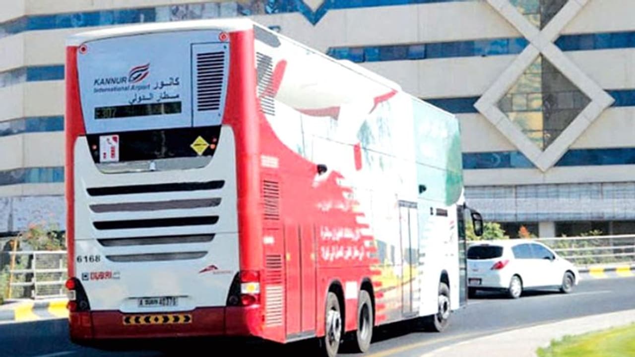 കണ്ണൂര് വിമാനത്താവളക്കാഴ്ചകളുമായി ദുബായി ബസുകള്! കണ്ണൂര് വിമാനത്താവളക്കാഴ്ചകളുമായി ദുബായി ബസുകള്!