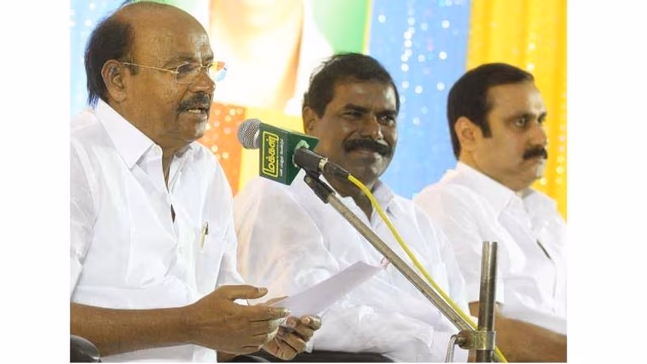 ஜி.கே.மணியின் மகன் பாமக இளைஞரணி தலைவர் பொறுப்பில் இருந்து திடீர் விலகல்.. அதிர்ச்சியில் ராமதாஸ்.! ஜி.கே.மணியின் மகன் பாமக இளைஞரணி தலைவர் பொறுப்பில் இருந்து திடீர் விலகல்.. அதிர்ச்சியில் ராமதாஸ்.!