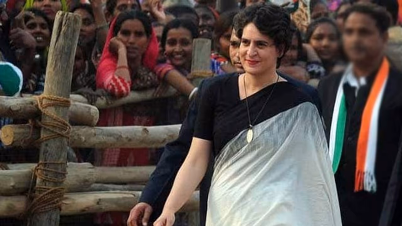 ಬರಲ್ಲ, ಬರಲ್ಲ ಅಂತಾ ಪಾಲಿಟಿಕ್ಸ್ ಗೆ ಎಂಟ್ರಿ ಕೊಟ್ಟ ಪ್ರಿಯಾಂಕಾ ಗಾಂಧಿ! ಬರಲ್ಲ, ಬರಲ್ಲ ಅಂತಾ ಪಾಲಿಟಿಕ್ಸ್ ಗೆ ಎಂಟ್ರಿ ಕೊಟ್ಟ ಪ್ರಿಯಾಂಕಾ ಗಾಂಧಿ!