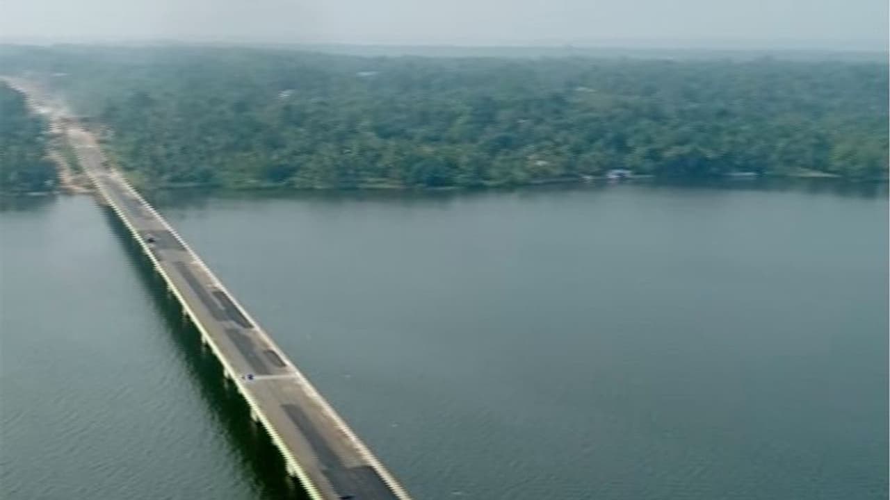 കൊല്ലം ബൈപാസില് നാളെ മുതല് ടോള് പിരിവ് കൊല്ലം ബൈപാസില് നാളെ മുതല് ടോള് പിരിവ്