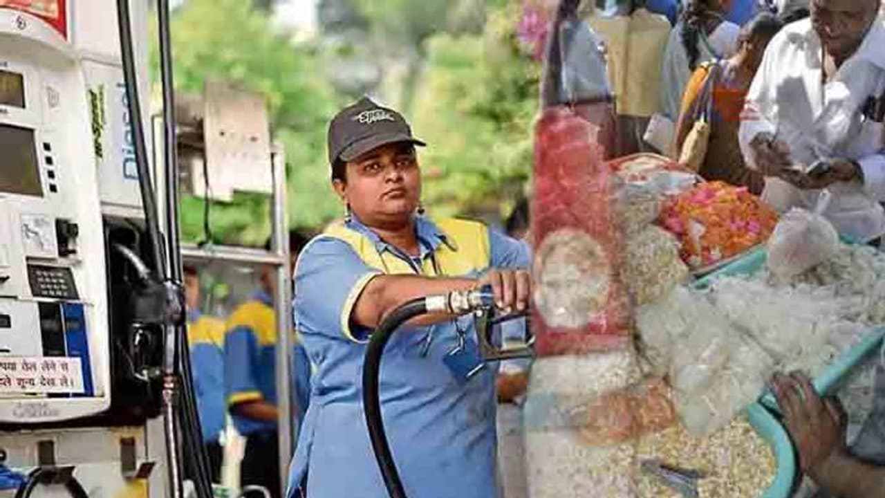 ಸಂಕ್ರಾಂತಿಗೆ ನಿಮಗೆಲ್ಲಾ ಬೇವು: ಪೆಟ್ರೋಲ್ ಬೆಲೆ ಕಾವು! ಸಂಕ್ರಾಂತಿಗೆ ನಿಮಗೆಲ್ಲಾ ಬೇವು: ಪೆಟ್ರೋಲ್ ಬೆಲೆ ಕಾವು!