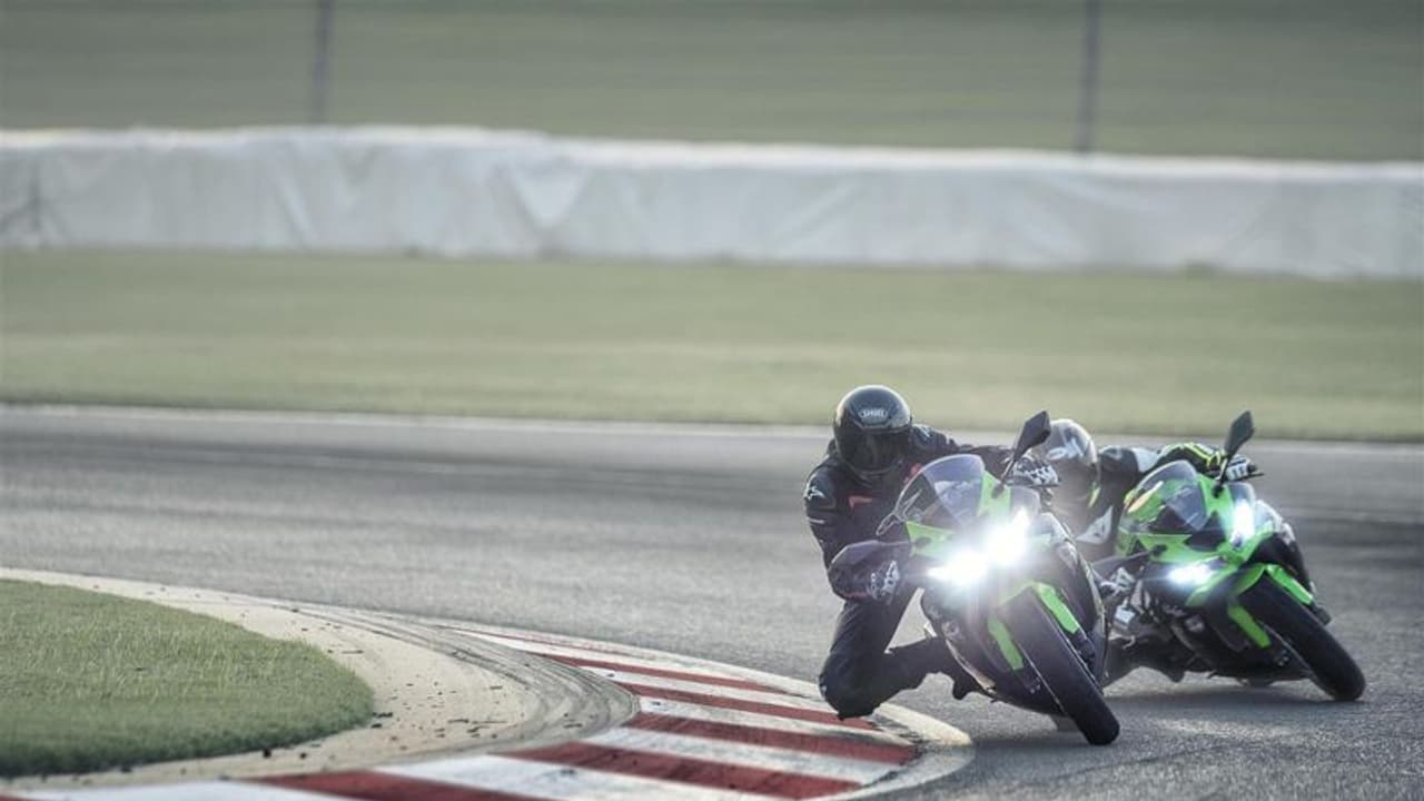 ഈ ശക്തമായ കാവസാക്കി ബൈക്ക് ഇന്ത്യയിൽ ഈ ശക്തമായ കാവസാക്കി ബൈക്ക് ഇന്ത്യയിൽ