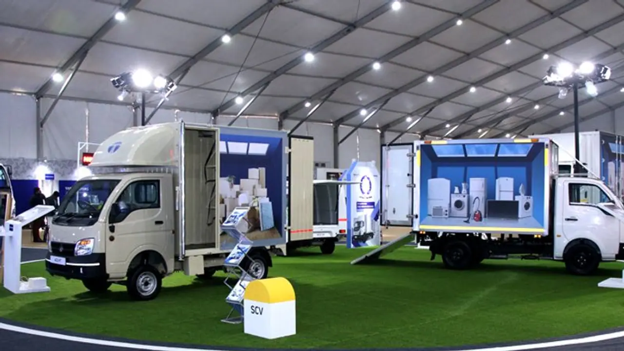 ഇ കൊമേഴ്സ് വ്യവസായ മേഖലയ്ക്കായി 13 പുത്തന് വാഹനങ്ങളുമായി ടാറ്റ ഇ കൊമേഴ്സ് വ്യവസായ മേഖലയ്ക്കായി 13 പുത്തന് വാഹനങ്ങളുമായി ടാറ്റ