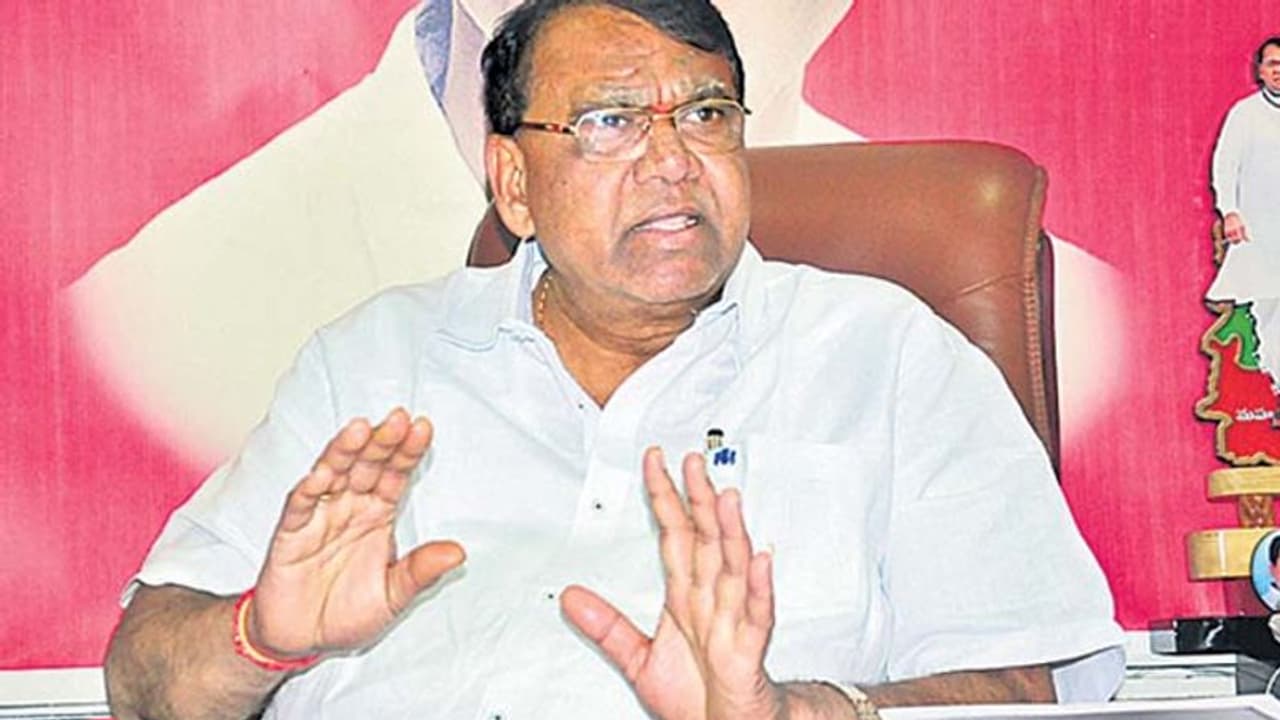 bansuwada Election Results 2023 : బాన్సువాడలో పోచారం శ్రీనివాస్ రెడ్డి ఘన విజయం.. ఓటమి సంప్రదాయానికి బ్రేక్.. bansuwada Election Results 2023 : బాన్సువాడలో పోచారం శ్రీనివాస్ రెడ్డి ఘన విజయం.. ఓటమి సంప్రదాయానికి బ్రేక్..