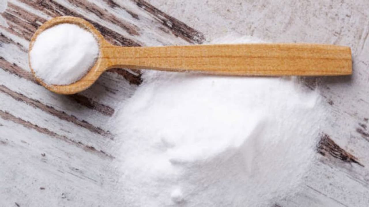 খাবারে নুন কম খাওয়া কি সত্যিই শরীরের জন্য উপকারী? কী বলছেন বিশেষজ্ঞরা, জেনে নিন 