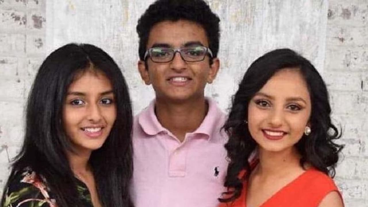 అమెరికాలో అన్నాచెల్లెళ్ల సజీవదహనం...25 రోజుల తర్వాత స్వగ్రామానికి మృతదేహాలు