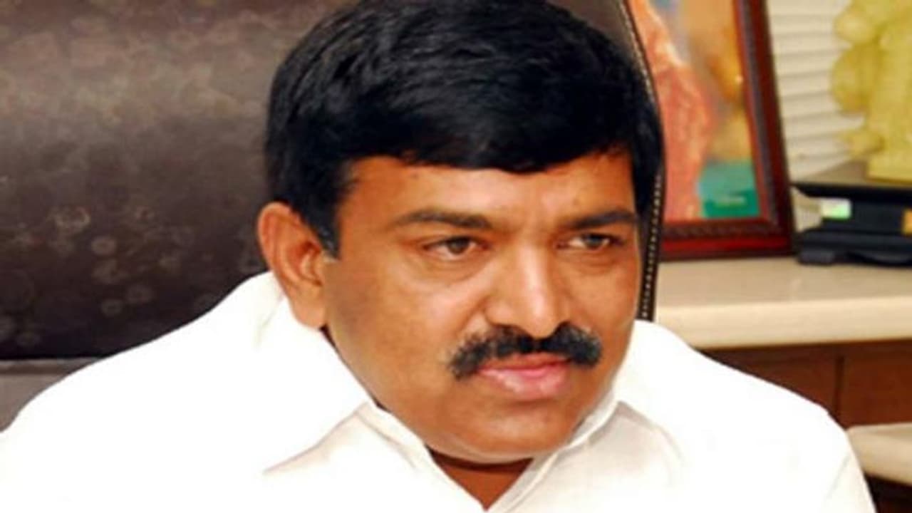 టీటీడీ బోర్డు మెంబర్ రేసులో లేను: స్పష్టం చేసిన ద్వారంపూడి టీటీడీ బోర్డు మెంబర్ రేసులో లేను: స్పష్టం చేసిన ద్వారంపూడి