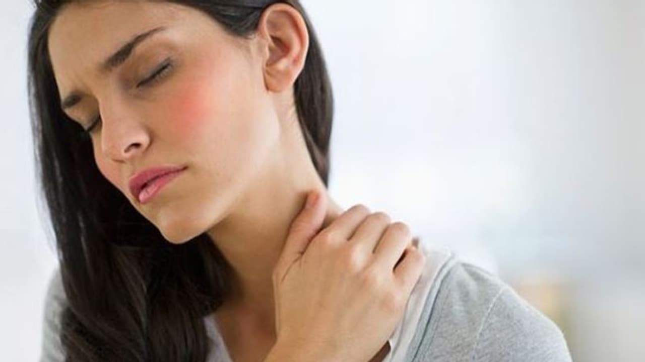 ലൂപസ് രോഗം; ലക്ഷണങ്ങൾ ശ്രദ്ധിക്കാതെ പോകരുത് ലൂപസ് രോഗം; ലക്ഷണങ്ങൾ ശ്രദ്ധിക്കാതെ പോകരുത്