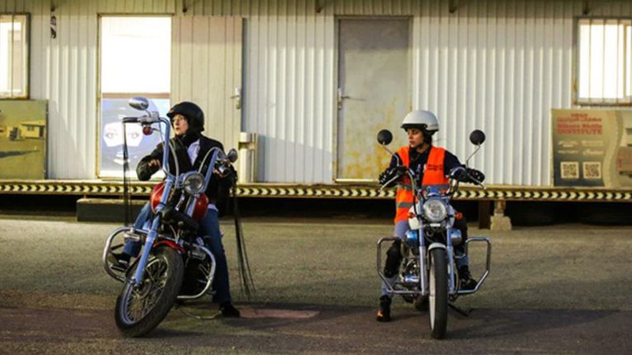 കാറോടിക്കാമെങ്കിലും സൗദി വനിതകള്ക്ക് ബൈക്കിന് വിലക്ക്; അനുമതി കാത്ത് വനിതാ റൈഡര്മാര് കാറോടിക്കാമെങ്കിലും സൗദി വനിതകള്ക്ക് ബൈക്കിന് വിലക്ക്; അനുമതി കാത്ത് വനിതാ റൈഡര്മാര്