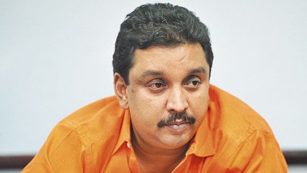 ആദ്യം കുഞ്ഞുമോന് അകത്തുകേറ്, എന്നിട്ടാവാം മറ്റുള്ളവരെ സ്വാഗതം ചെയ്യല്; മറുപടിയുമായി ഷിബു ബേബി ജോണ് ആദ്യം കുഞ്ഞുമോന് അകത്തുകേറ്, എന്നിട്ടാവാം മറ്റുള്ളവരെ സ്വാഗതം ചെയ്യല്; മറുപടിയുമായി ഷിബു ബേബി ജോണ്