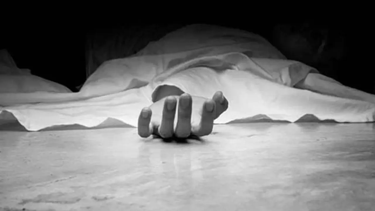 మద్యం మానేయాలని భార్యకు భర్త వార్నింగ్: షాకిచ్చిన వైఫ్