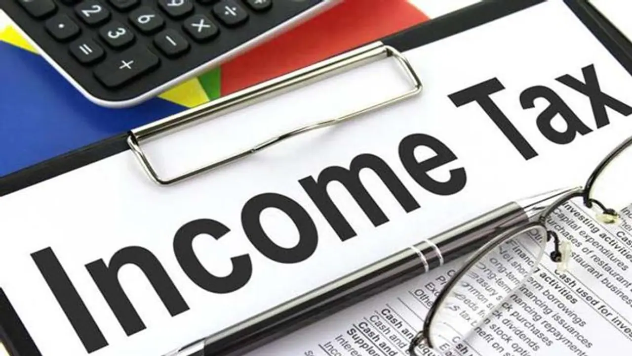 ఆదాయపన్ను పన్ను పరిమితి పెంపు: ఉద్యోగులకు భారీ ఊరట ఆదాయపన్ను పన్ను పరిమితి పెంపు: ఉద్యోగులకు భారీ ఊరట