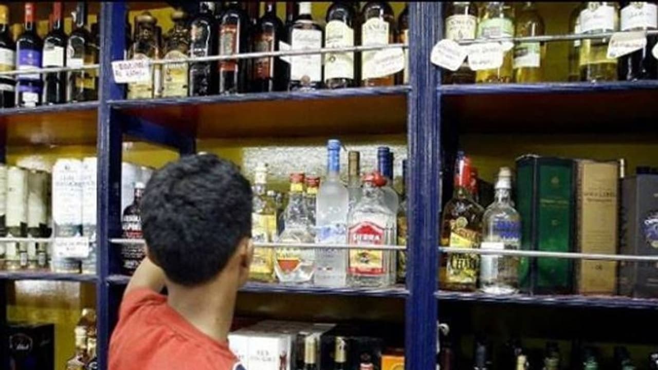 ఎన్నికల ఫలితాల విడుదల.. మద్యంపై నిషేధం ఎన్నికల ఫలితాల విడుదల.. మద్యంపై నిషేధం