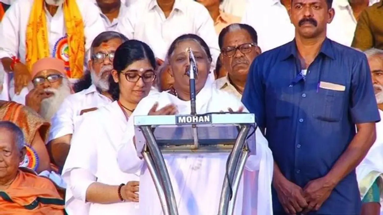 Mata Amritanandamayi pained by violation of Ayyapa tradition in Sabarimala