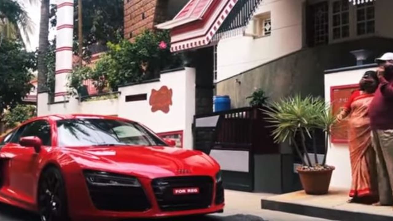 ತಂದೆ ಹುಟ್ಟುಹಬ್ಬಕ್ಕೆ ಮಗನಿಂದ ಆಡಿ ಕಾರು ಸರ್ಪ್ರೈಸ್ ಗಿಫ್ಟ್!