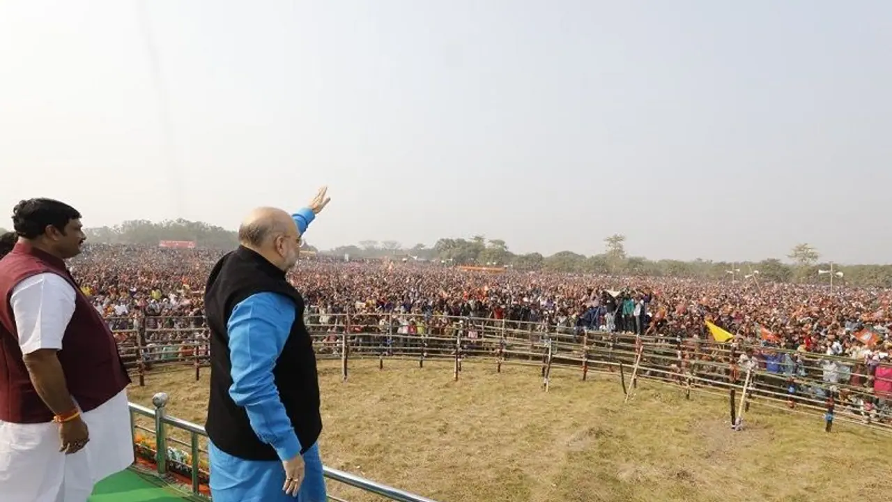 अमित शाह की बिगड़ी तबीयत, दिल्ली लौटे और बोले बंगाल में जारी रहेगी ममता के खिलाफ रैली