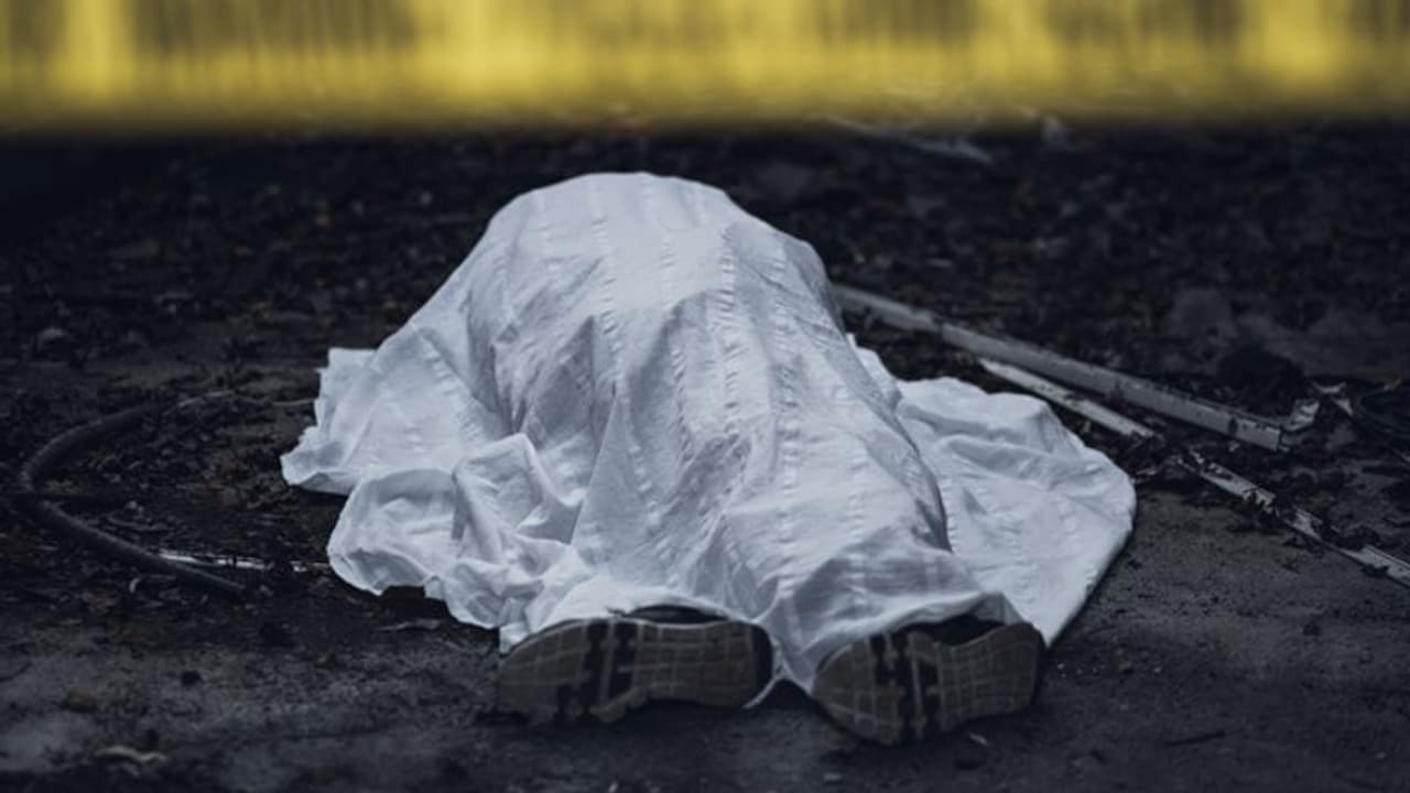 இளம் இயக்குனர் விபத்தில் மரணம்! திரையுலகில் பரபரப்பு! இளம் இயக்குனர் விபத்தில் மரணம்! திரையுலகில் பரபரப்பு!