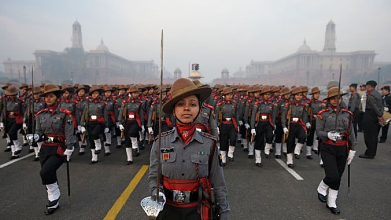 गणतंत्र दिवस में होगा ‘नारी शक्ति’का प्रदर्शन, कई टुकड़ियों का नेतृत्व करेंगी महिला अधिकारी