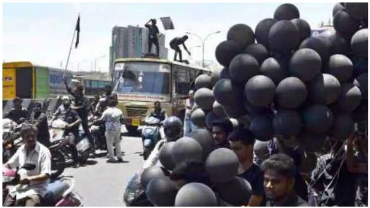 மோடிக்கு எதிர்ப்பு... எகிறிய வைகோ... மதுரை பெரியார் பேருந்து நிலையம் மூடல்..! மோடிக்கு எதிர்ப்பு... எகிறிய வைகோ... மதுரை பெரியார் பேருந்து நிலையம் மூடல்..!