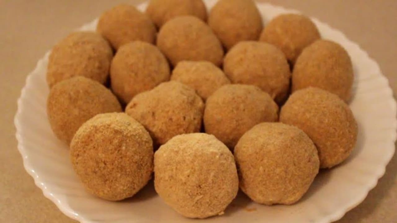 അടിപൊളി അരിയുണ്ട തയ്യാറാക്കാം അടിപൊളി അരിയുണ്ട തയ്യാറാക്കാം