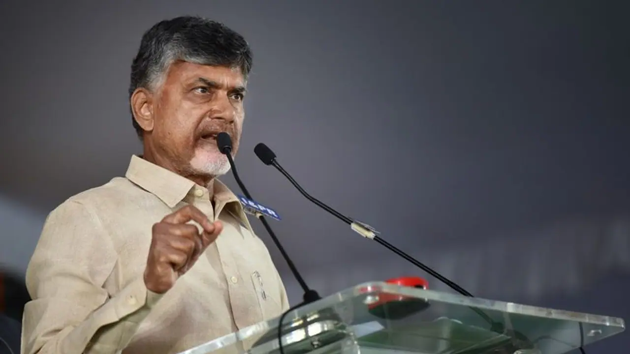 టార్గెట్ 2019: నెల రోజుల పాటు బాబు ప్రచారం టార్గెట్ 2019: నెల రోజుల పాటు బాబు ప్రచారం