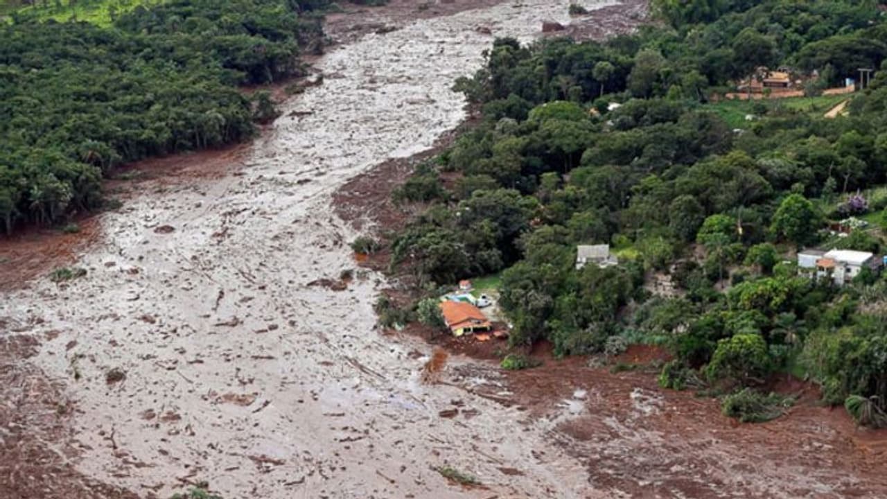 ബ്രസീൽ അണക്കെട്ടപകടം: ഇനിയും ഉത്തരം കിട്ടാത്ത ചോദ്യങ്ങൾ ബ്രസീൽ അണക്കെട്ടപകടം: ഇനിയും ഉത്തരം കിട്ടാത്ത ചോദ്യങ്ങൾ